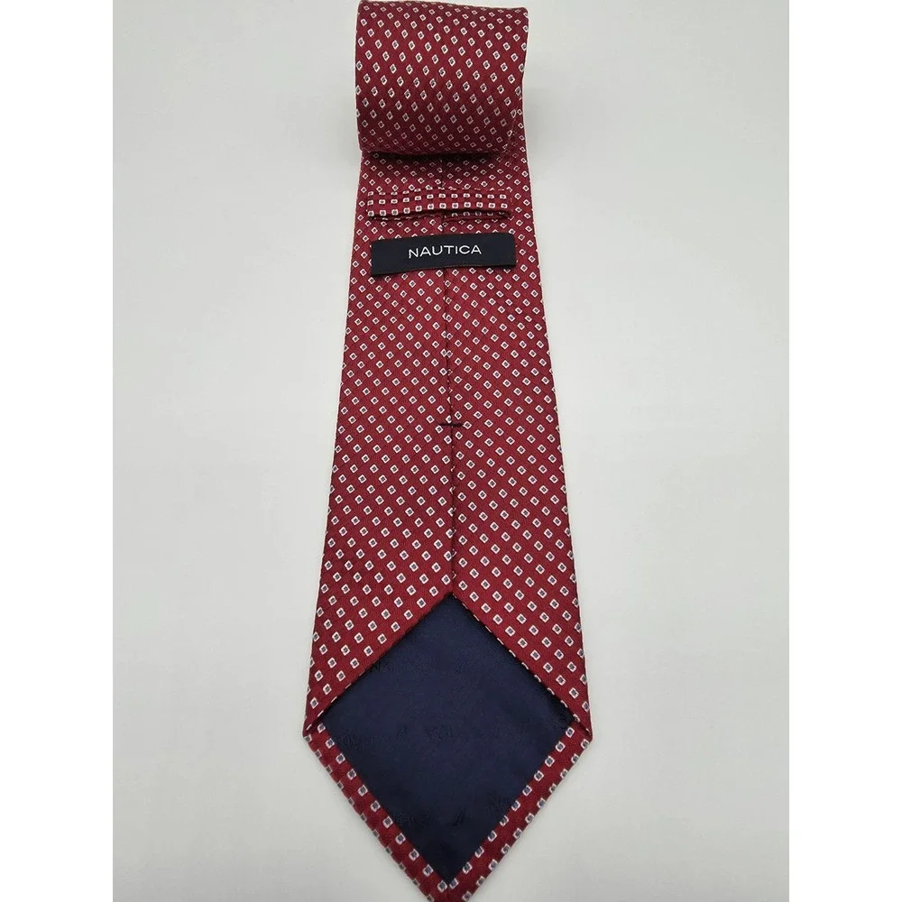 Nautica Men's Red White Blue 100% Silk Geometric Tie Necktie 57